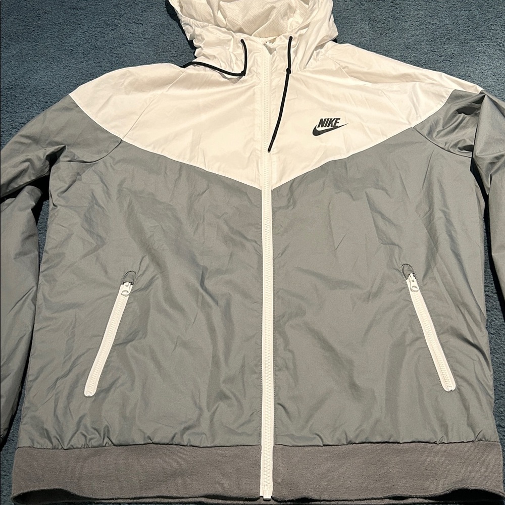 Nike Men's Two-Tone Windbreaker Jacket